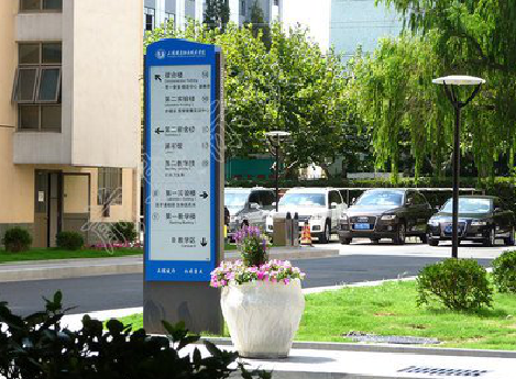 礼泉哪些因素影响宣传栏的制作？